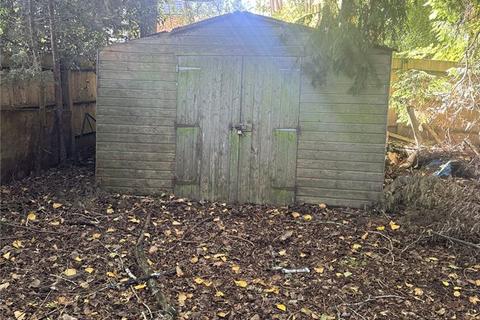 Land for sale, Plantation Road, Bedfordshire LU7
