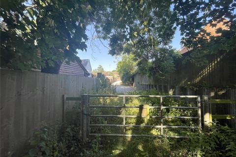 Land for sale, Plantation Road, Bedfordshire LU7