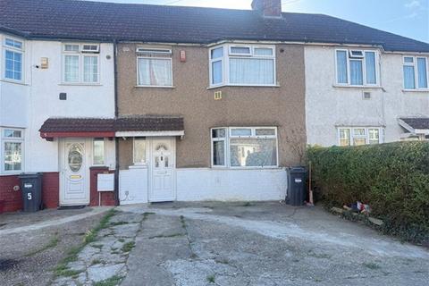 3 bedroom terraced house for sale, WAYE AVE, Hounslow
