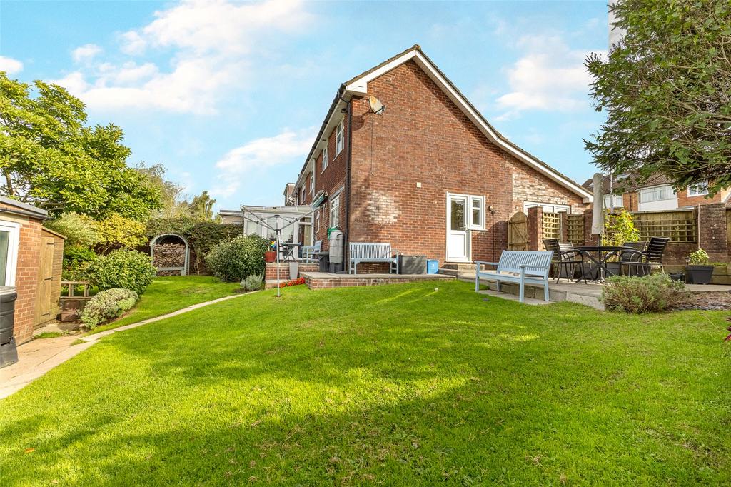House in Cardiff. - View 2