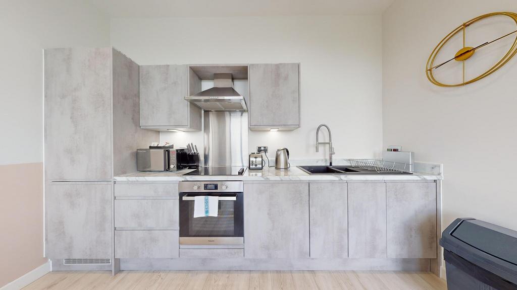 Apartment in Leeds - View 2