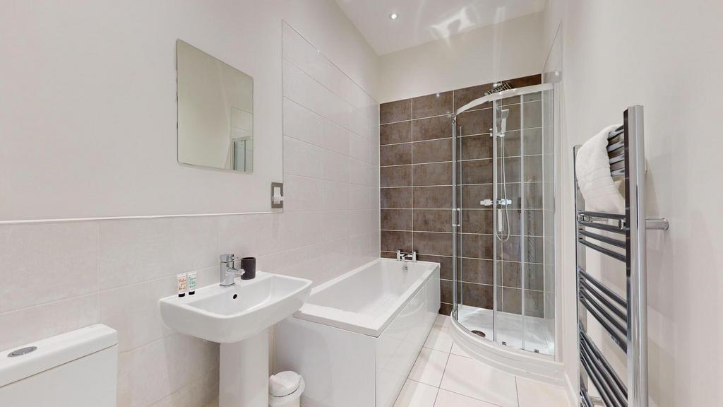 Apartment in Leeds - View 4