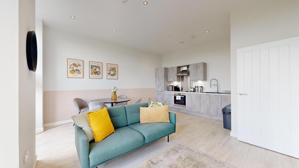 Apartment in Leeds - More