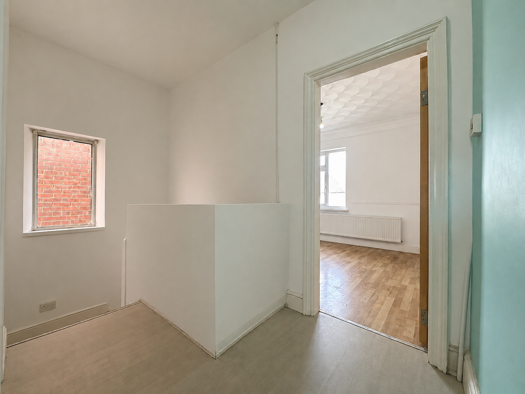 Apartment in Leicester - More