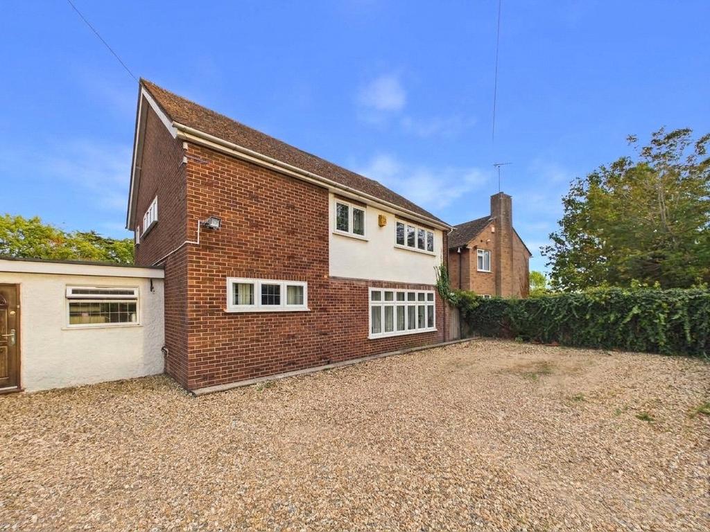 House in Reading, Katesgrove, Whitley - View 2