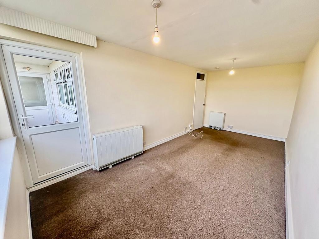Apartment in Nottingham - View 3