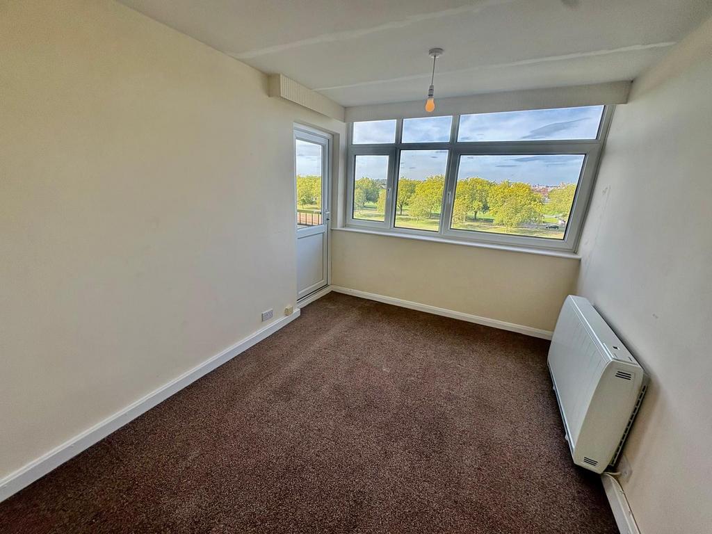 Apartment in Nottingham - More