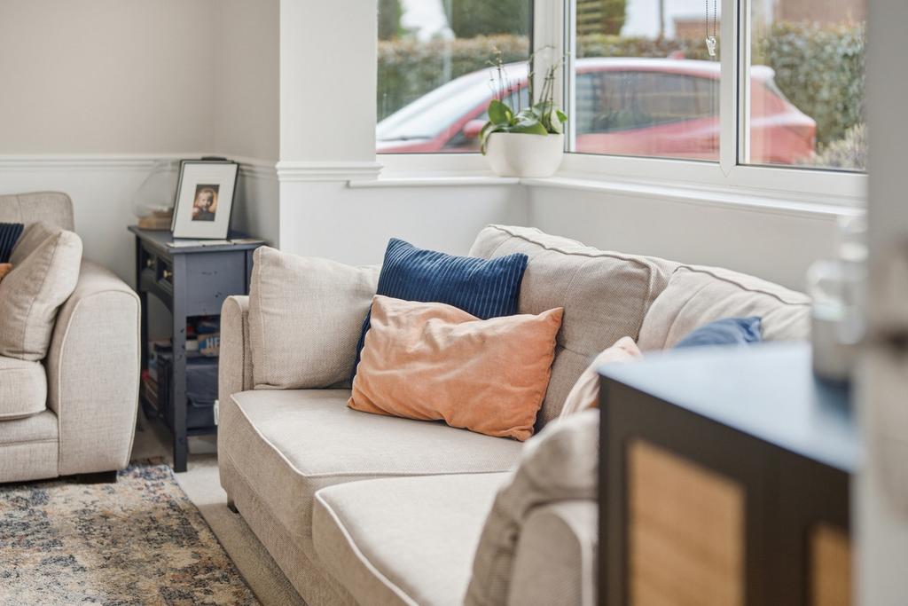 House in Blaby, Glenfields - View 4