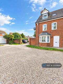 4 bedroom semi-detached house to rent, Elgar Bretts Court, Canterbury, CT1