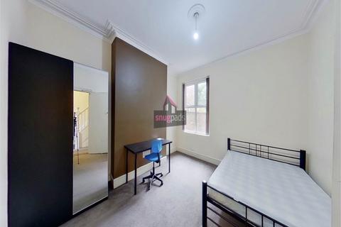 1 bedroom house to rent, Barrfield Road, Salford, Manchester