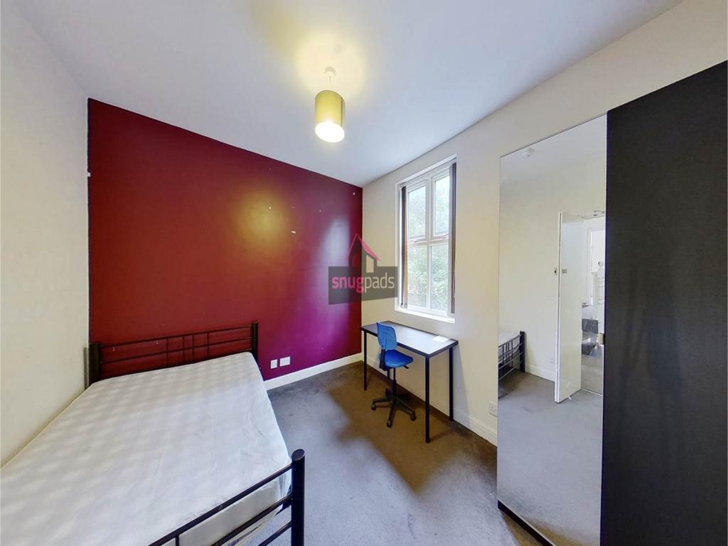 House in Salford, Seedley - More