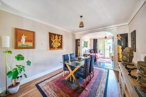 3 bedroom semi-detached house for sale, Constance Crescent, Hayes, BR2