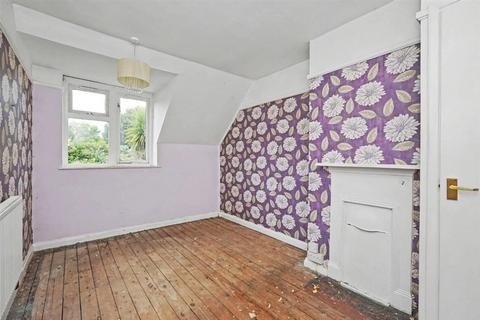 3 bedroom semi-detached house for sale, The Durlocks, FOLKESTONE