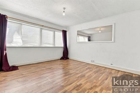 1 bedroom apartment for sale, High Street, Waltham Cross, Hertfordshire, EN8 7AT