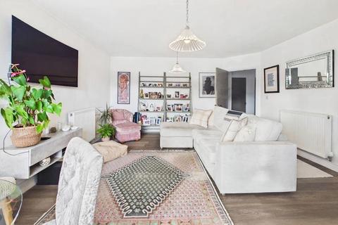 2 bedroom apartment for sale, Weavers Point, Lodge Lane, Derby, Derbyshire, DE1 3HE
