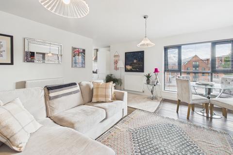 2 bedroom apartment for sale, Weavers Point, Lodge Lane, Derby, Derbyshire, DE1 3HE