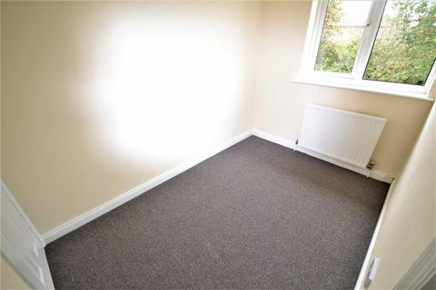 2 bedroom terraced house to rent, Jubilee Street, Kettering NN14