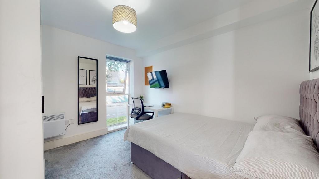House in Nottingham - View 5