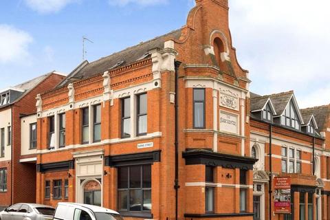 3 bedroom apartment to rent, Burns Street, Leicester LE2