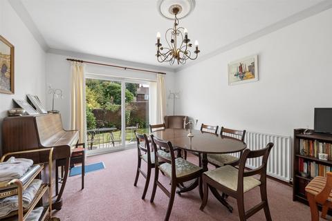 5 bedroom detached house for sale, The Meadows, Telford TF2