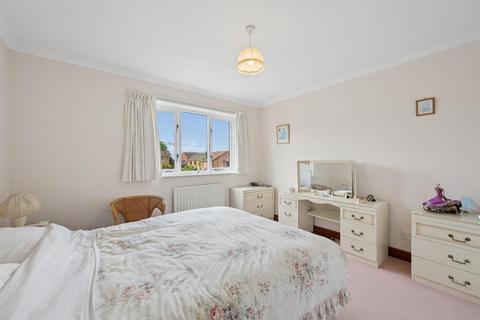 5 bedroom detached house for sale, The Meadows, Telford TF2