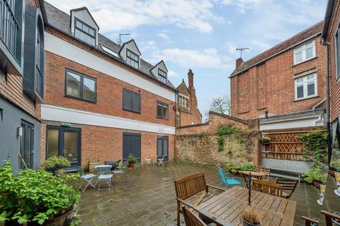 1 bedroom flat to rent, Abbey Yard, Old Station Yard, Abingdon, OX14