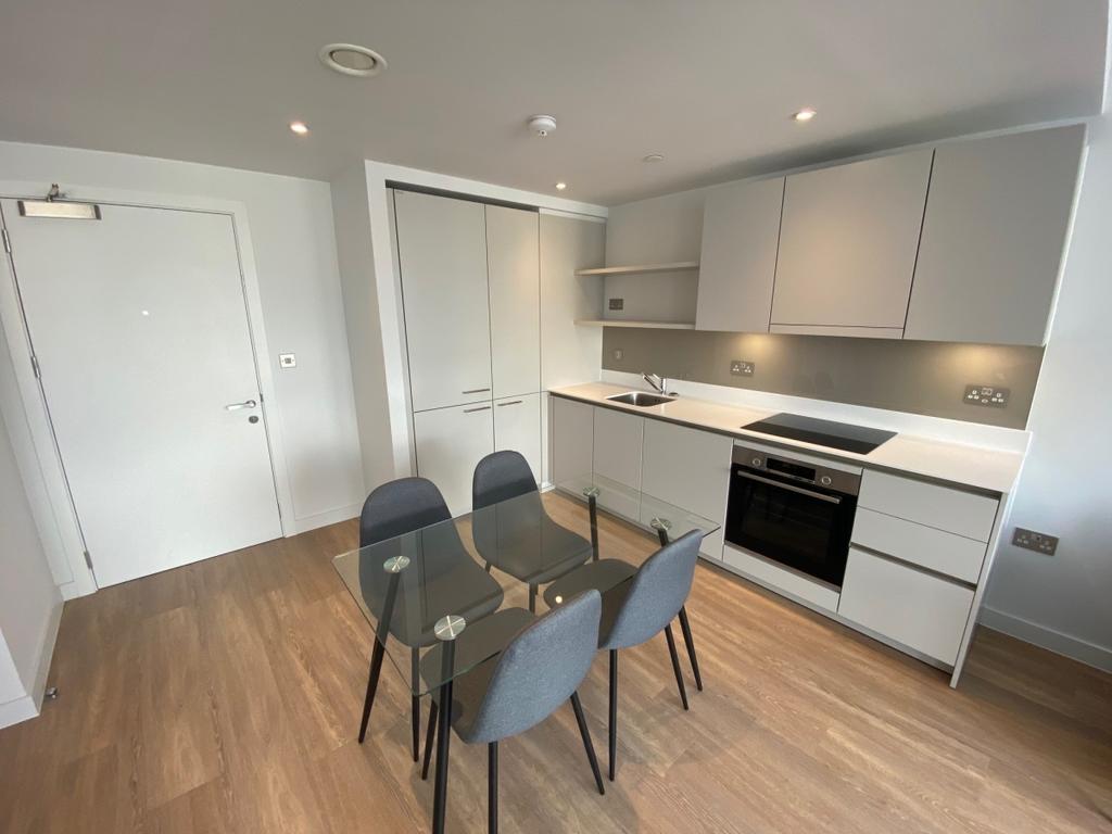 Apartment in Manchester - View 4