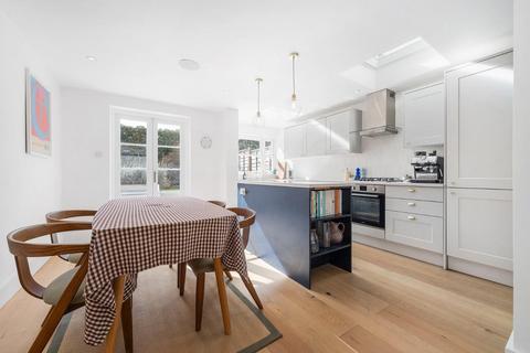 3 bedroom terraced house for sale, Nursery Road, SW9