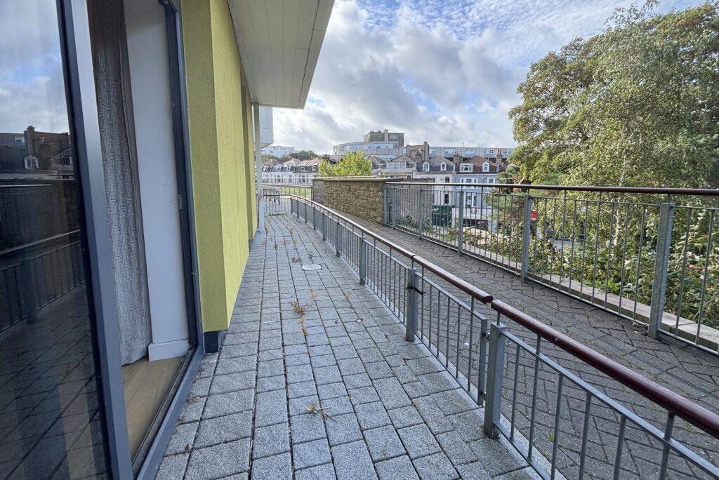 Apartment in Bournemouth, Lansdowne - More