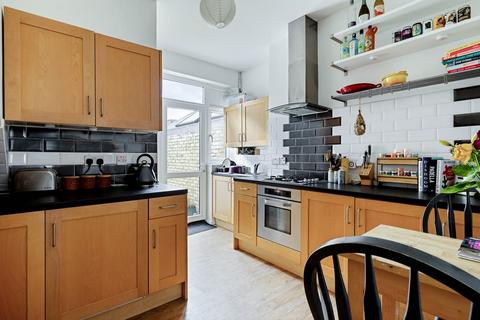2 bedroom townhouse for sale, Landcroft Road., London, SE22