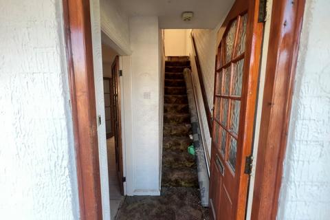 3 bedroom semi-detached house for sale, 23 Trinder Road, Smethwick, B67 5NU