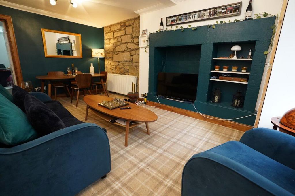 Apartment in Edinburgh - View 3