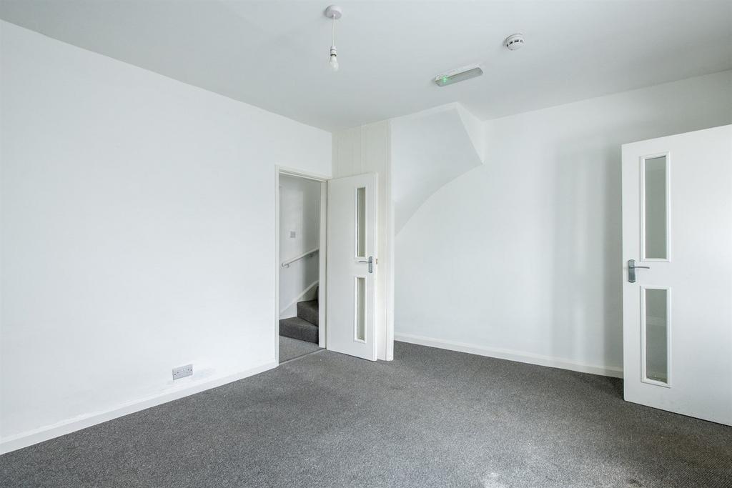 House in Nottingham, Dunkirk - View 3