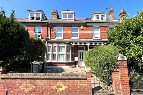 4 bedroom terraced house for sale, Old Road West, Gravesend, DA11