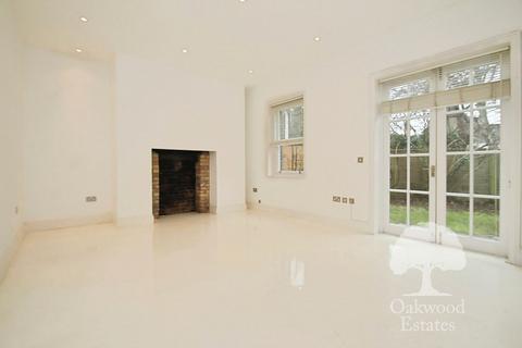 4 bedroom semi-detached house to rent, Charnwood Road, Uxbridge UB10