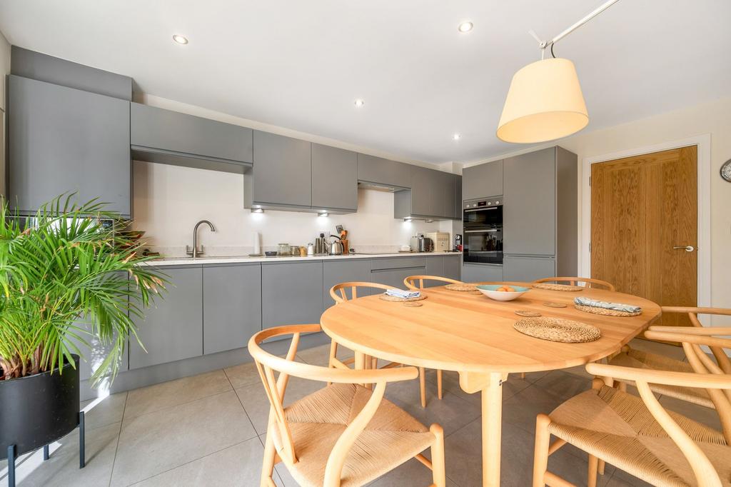 House in Leicester - View 5