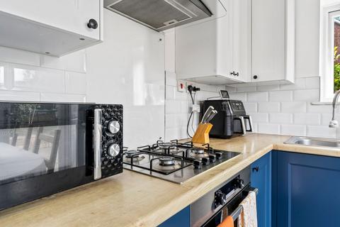 2 bedroom semi-detached house for sale, Livingstone Close, Old Hall, WA5