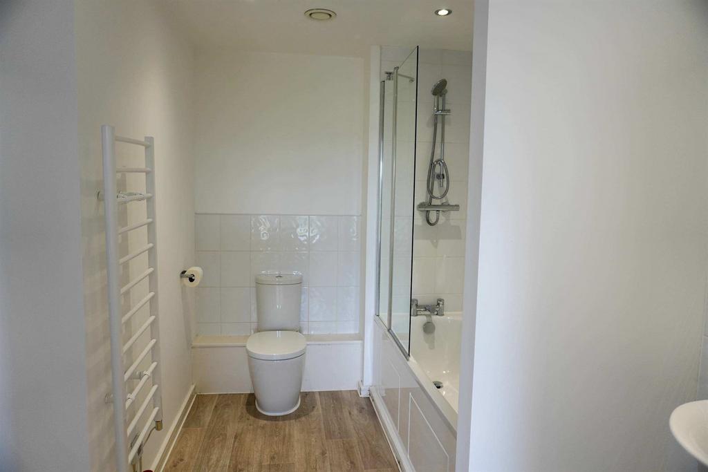Apartment in Manchester - View 4