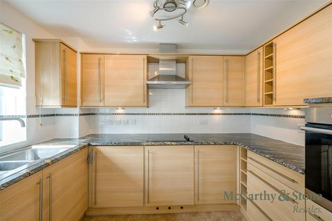2 bedroom apartment for sale, St. Georges Road, Cheltenham