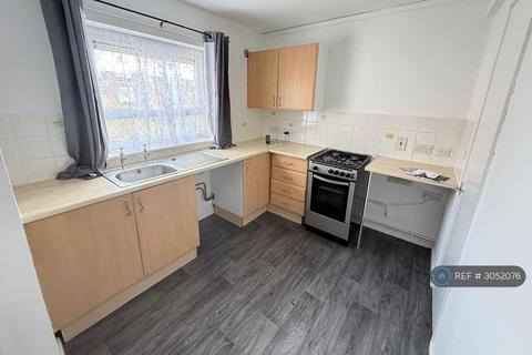1 bedroom flat to rent, Beaconsfield, Telford, TF3