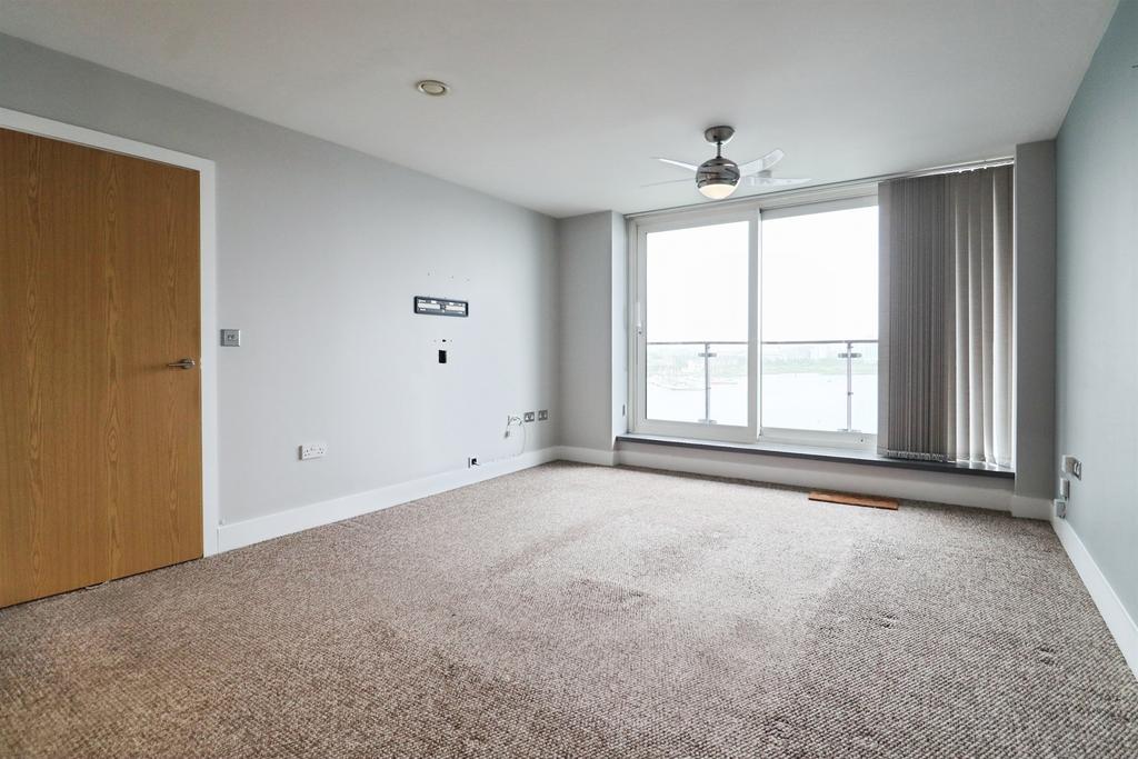 Apartment in Cardiff - View 5