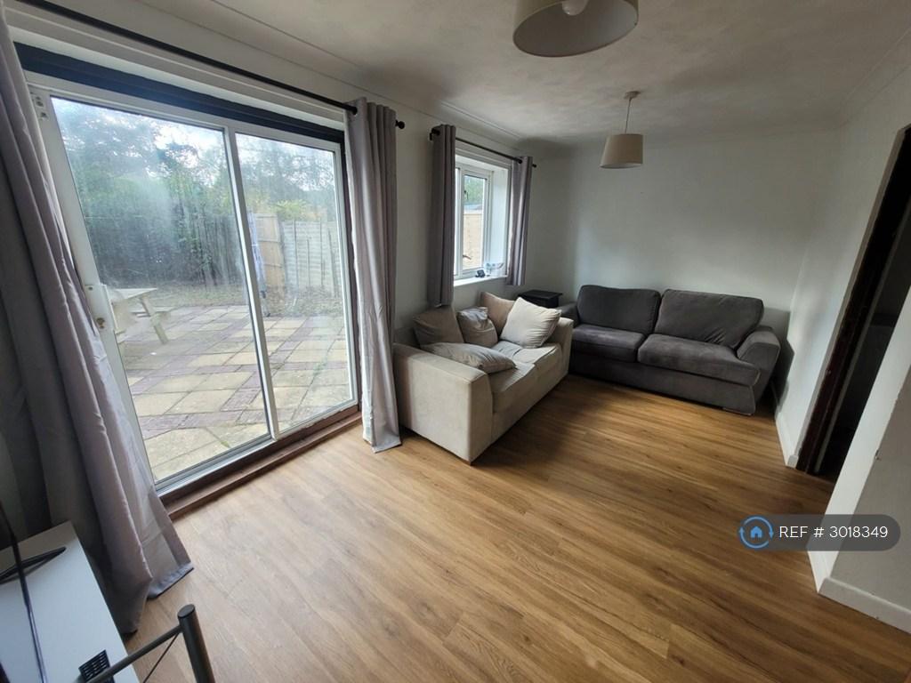 House in Poole, Alder Hills - View 3