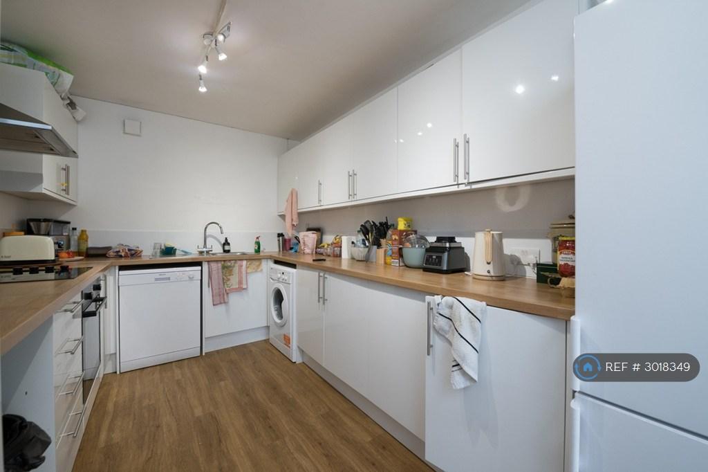 House in Poole, Alder Hills - More