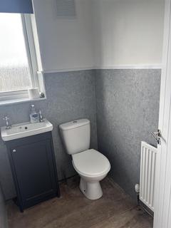 4 bedroom semi-detached house to rent, Heol Y Coed, Pontyclun