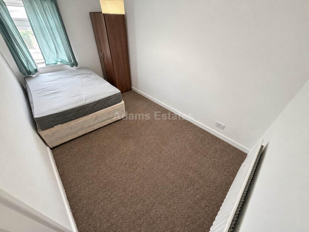 Apartment in Reading - More