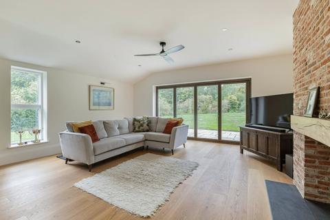 undefined, Poppy Hill, Henlow, Bedfordshire, SG16