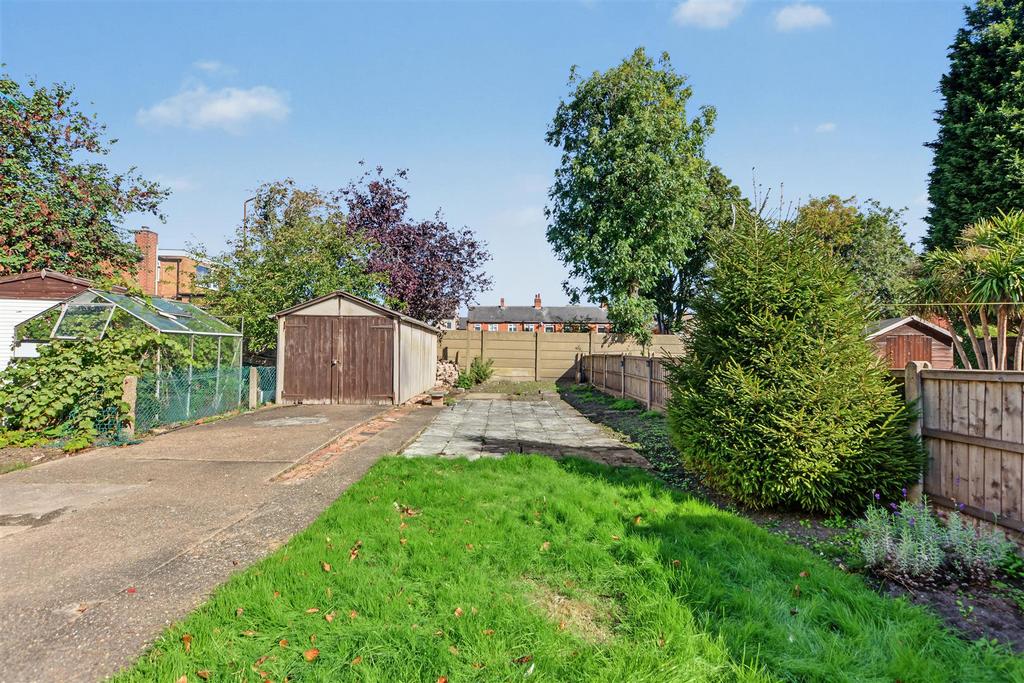 House in Nottingham - View 4