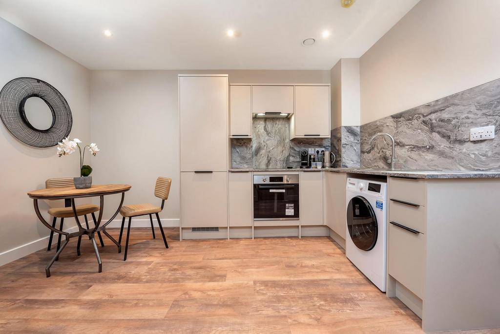 Apartment in Leicester - View 2