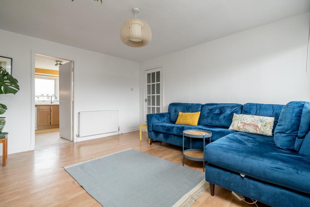 Apartment in Edinburgh, Gilmerton/Inch - View 3