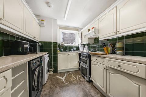 3 bedroom terraced house to rent, Brookfurlong, Peterborough PE3